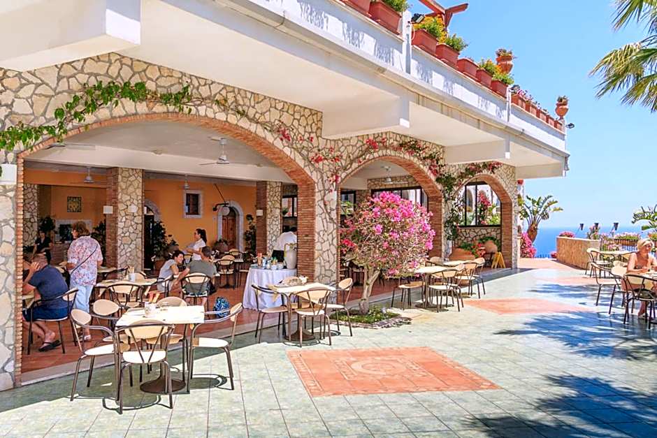 Hotel Olimpo le Terrazze