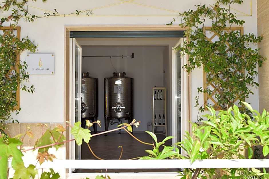 Canneddi Boutique Farm