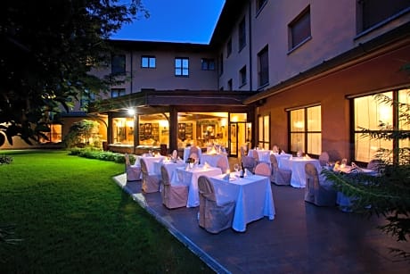 Brianteo Hotel and Restaurant
