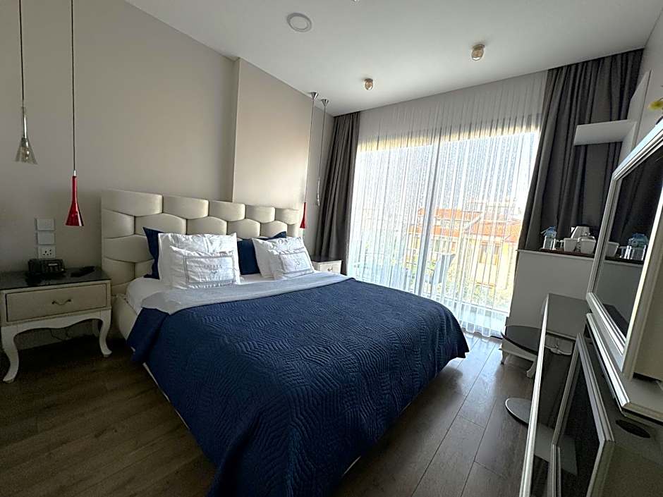 Ferush Boutique Hotel