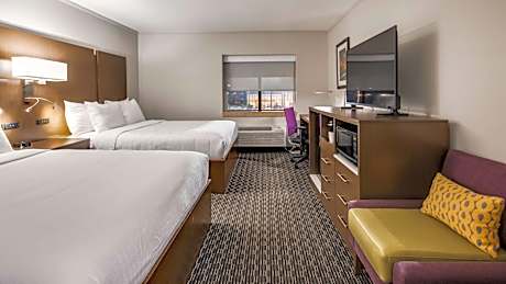 Queen Room with Two Queen Beds