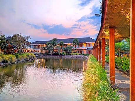Villa Rancabango Hotel & Resort Garut