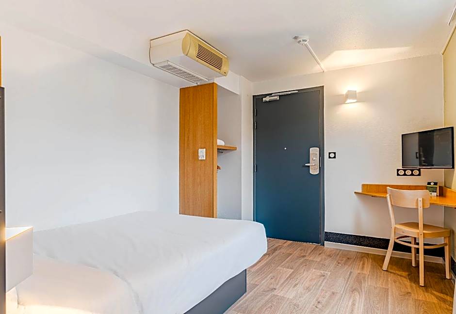 B&B HOTEL Poitiers 3 Futuroscope