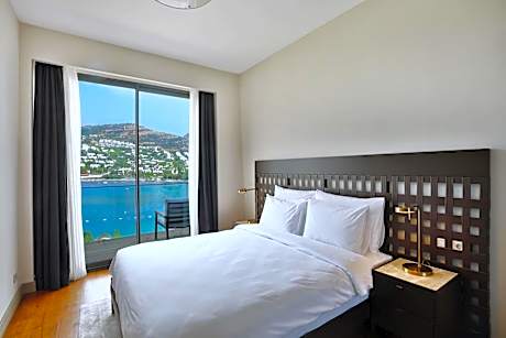 Executive Suite Sea View