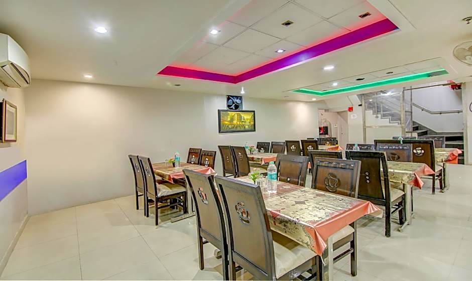 Treebo Rockwell Plaza