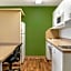 Extended Stay America Select Suites - Chicago - Naperville - West