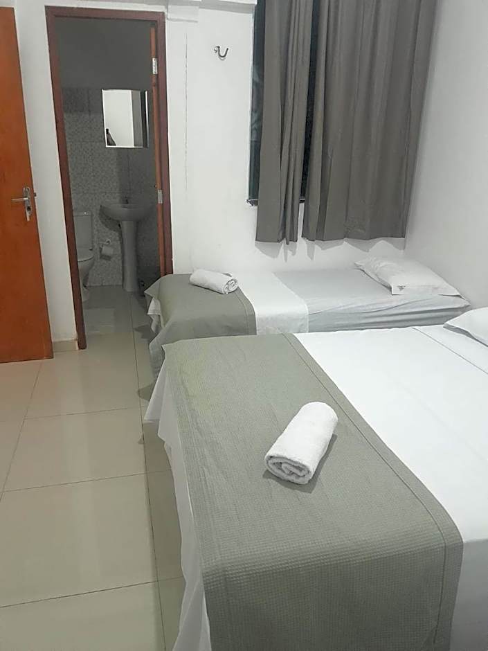 Central Palace Hotel