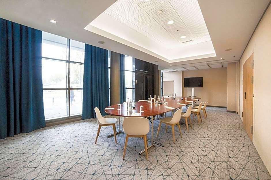 Courtyard by Marriott Paris La Defense West - Colombes