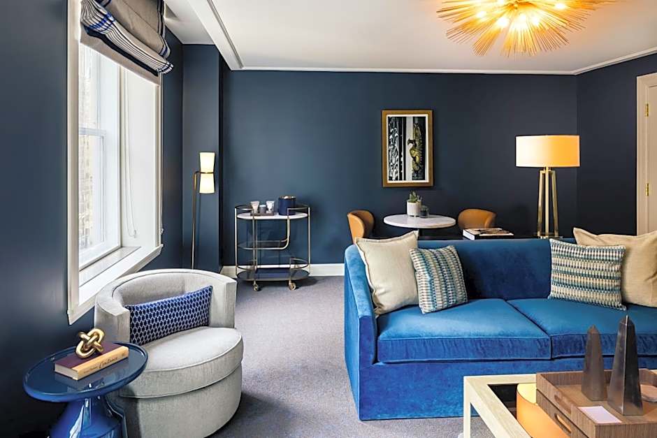 The National, Autograph Collection