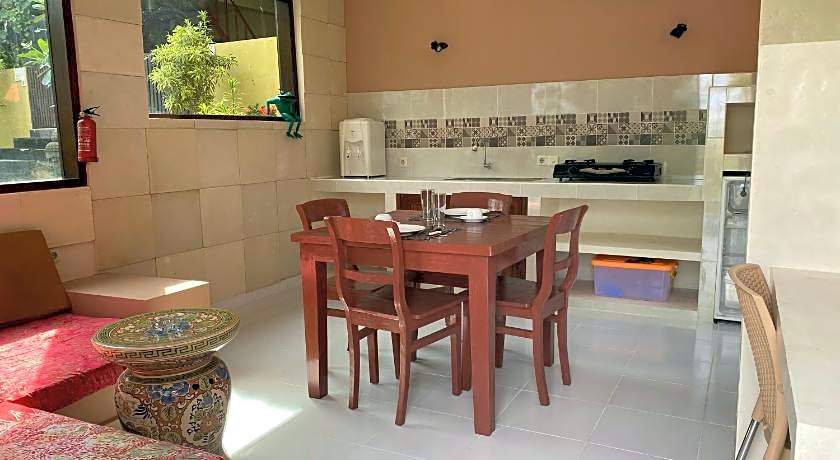 Villa Anjing 2