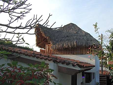 Open air Palapa Studio w/Kitchen