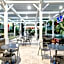 Oasis Hotel & Conv. Center, Ascend Hotel Collection