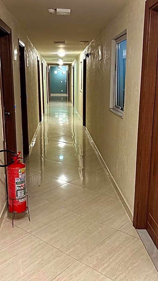 Downtown Santana Hotel