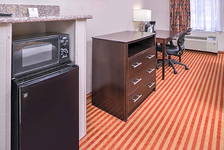 Americas Best Value Inn & Suites Bastrop