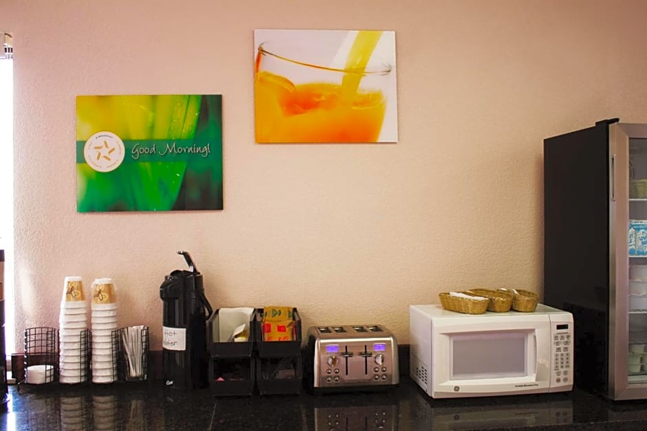 Americas Best Value Inn-Fredonia