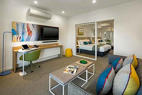 One Bedroom Apartment