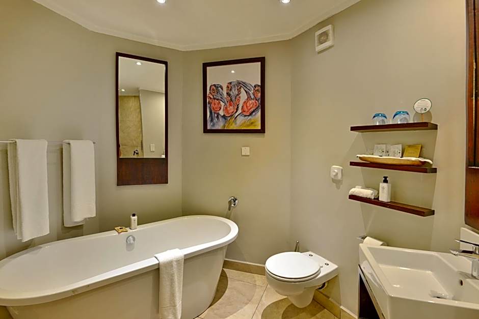 Victoria Falls Safari Lodge