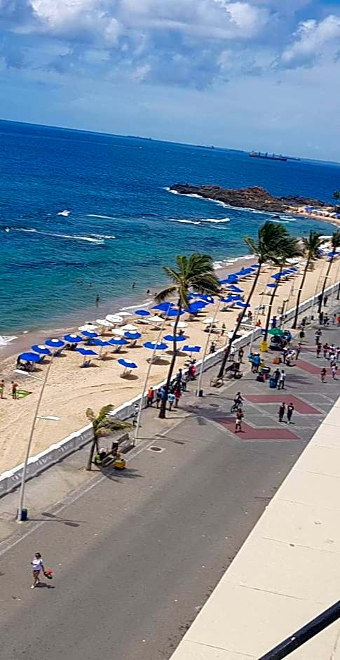 Farol Barra flat 412