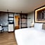 Wasserturm Hotel Cologne, Curio Collection by Hilton