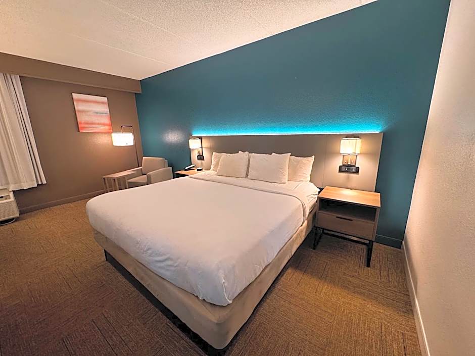 Comfort Inn Darien - North Brunswick