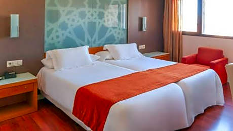 Connecting Suite