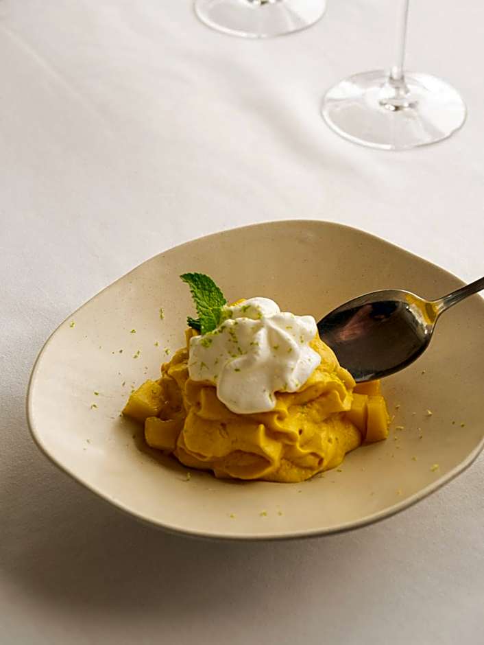 Hostal Spa Empúries