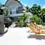 Villa Moonshadow