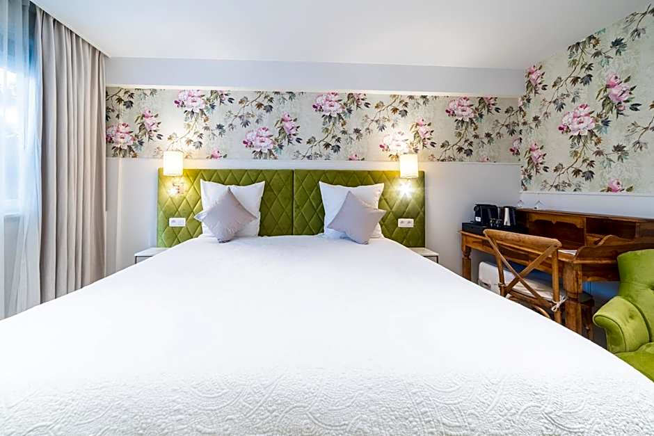 Grand Hotel Normandy