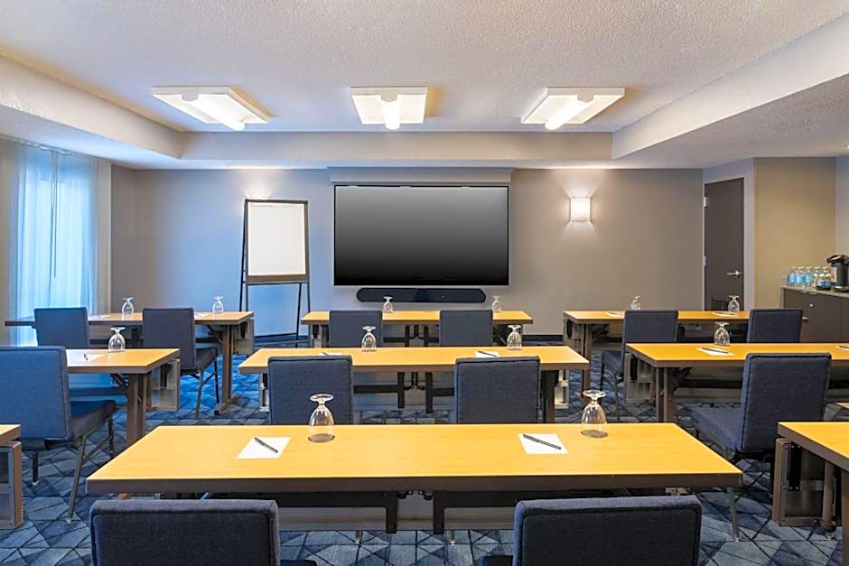 Courtyard by Marriott West Palm Beach