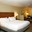 Holiday Inn Express Hotel and Suites Mason City By IHG