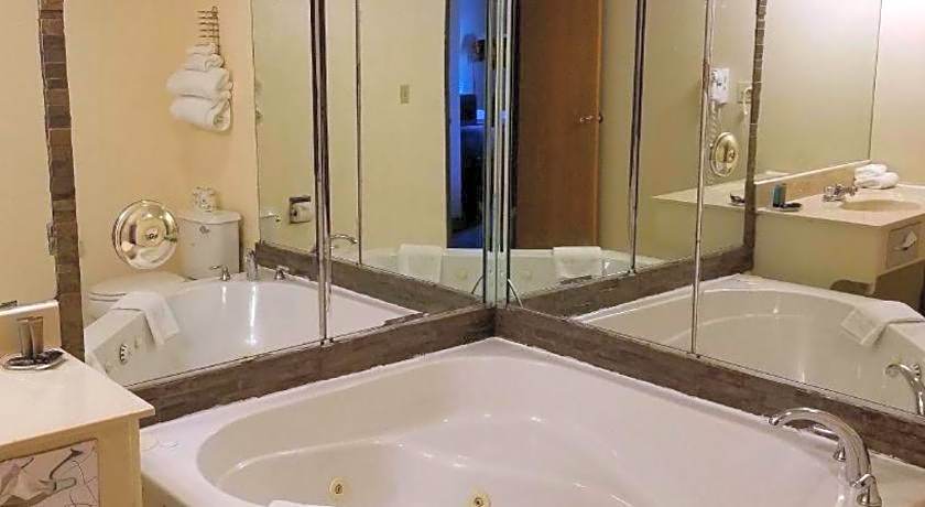 Americas Best Value Inn St. Louis South