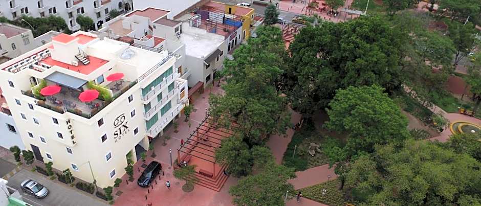 Six Hotel Guadalajara Expiatorio
