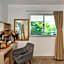 Oceanview Bungalows by EAT, Karon Beach