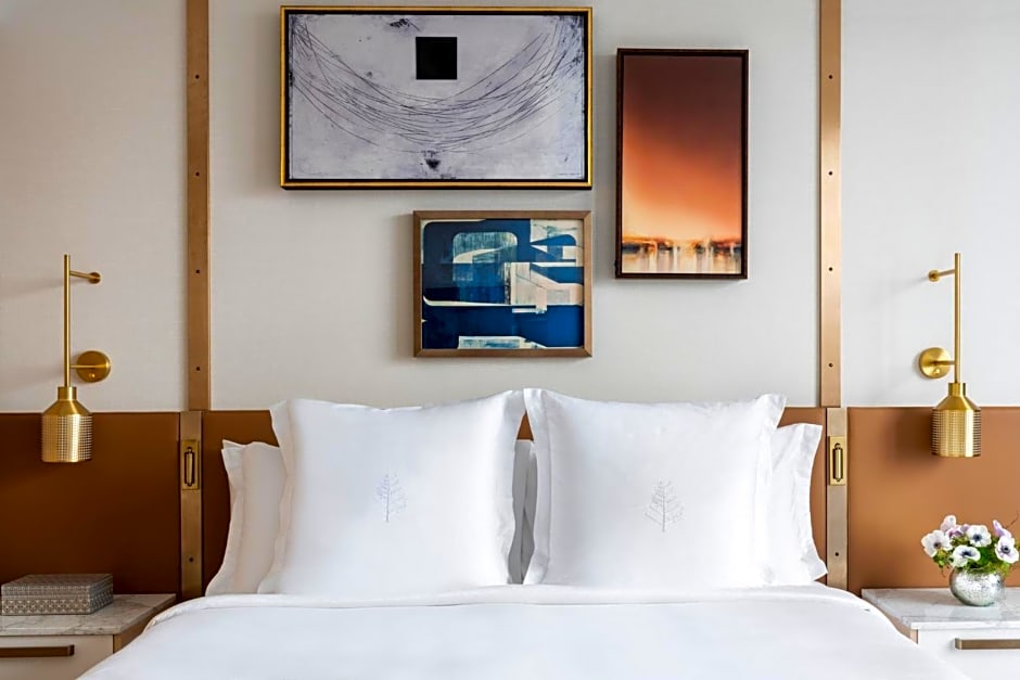 Four Seasons Hotel Minneapolis
