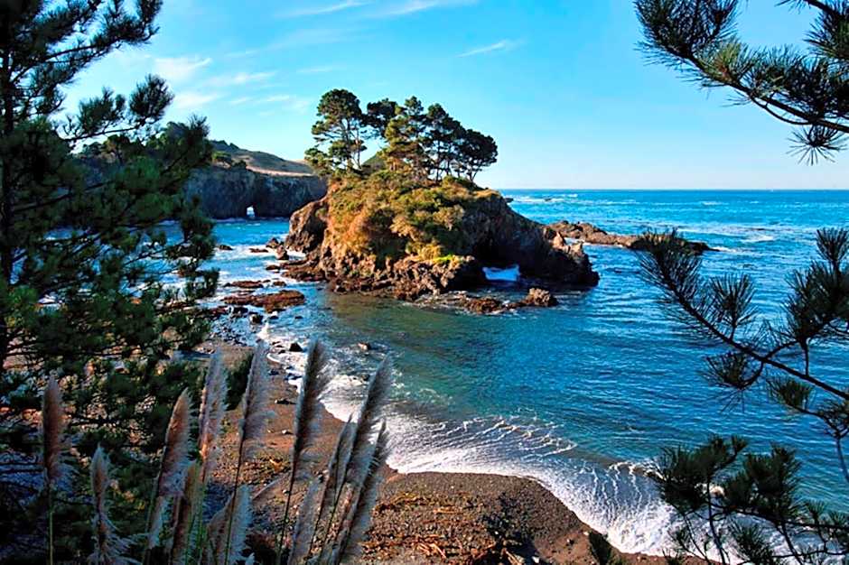 Inn at Schoolhouse Creek