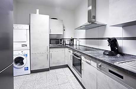 Doppelzimmer-Komfort-Gemeinsames Badezimmer-Stadtblick