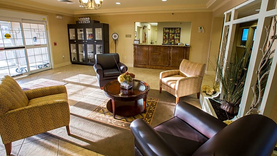 Candlewood Suites Springfield By IHG
