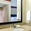 La Quinta Inn & Suites by Wyndham Miami Cutler Bay