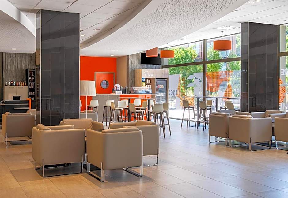 Spark by Hilton Lyon Park Saone