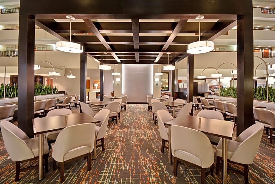 Embassy Suites Little Rock