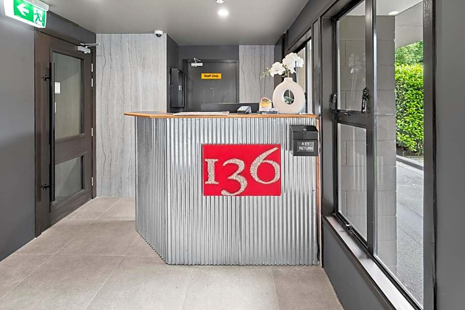 136 On Bealey Motel