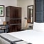 Joinery Hotel Pittsburgh, Curio Collection by Hilton