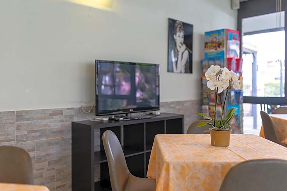 Hotel Villa Merope with free coffee