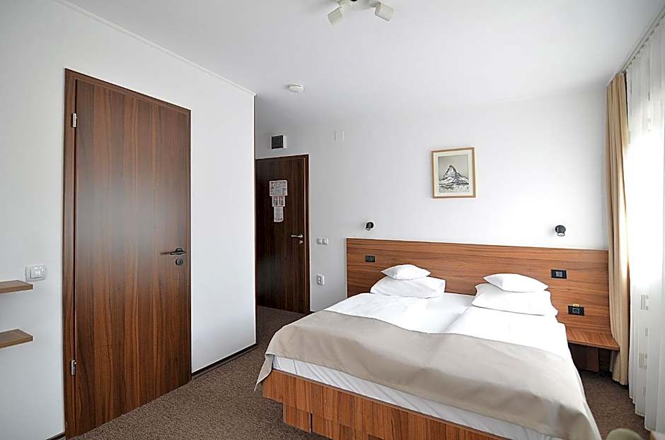 Pensiune & Restaurant Victoria