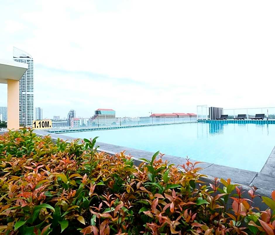 Sunday Beachfront View Jomtien Pattaya