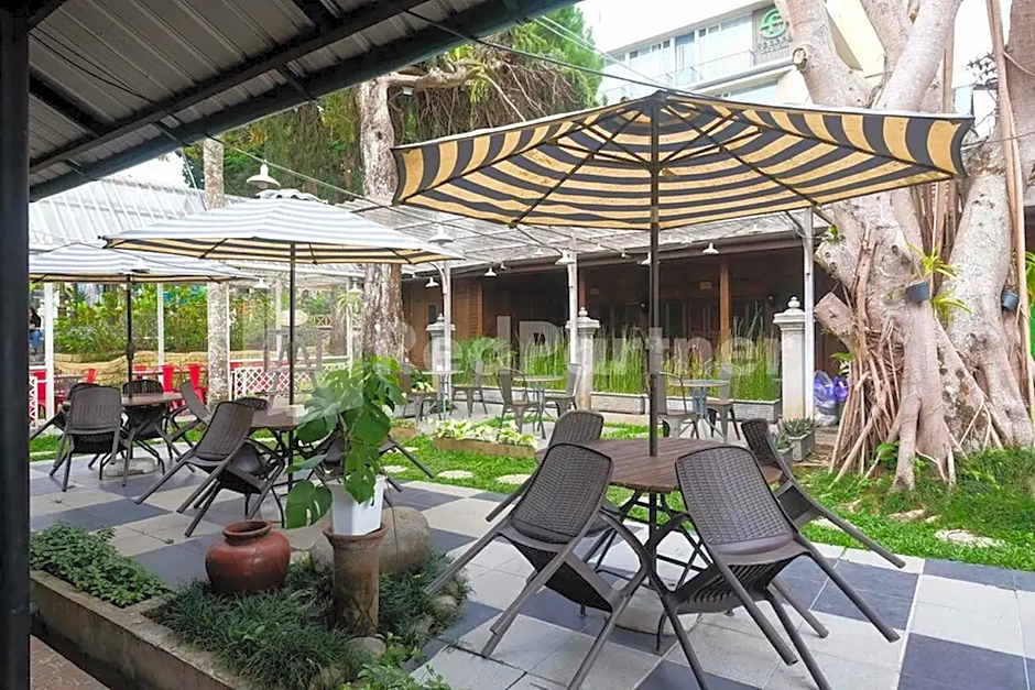 Javenir Hotel Tawangmangu Mitra RedDoorz