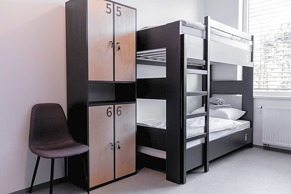 MS Sparrow Hostel