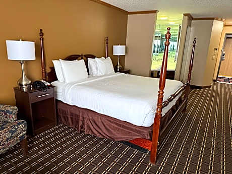 King Room with Whirlpool - Non-Smoking