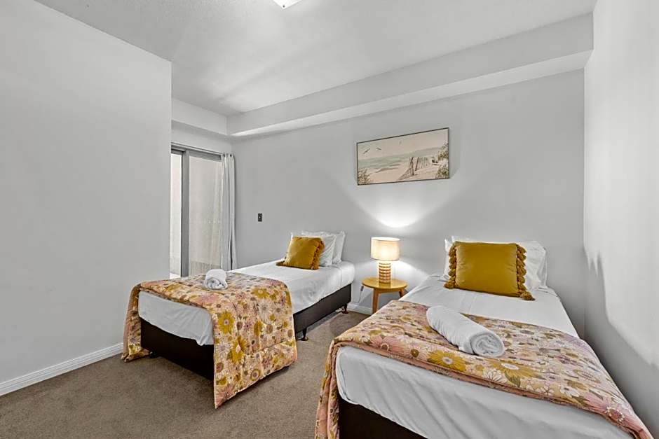 Proximity Waterfront Apartments