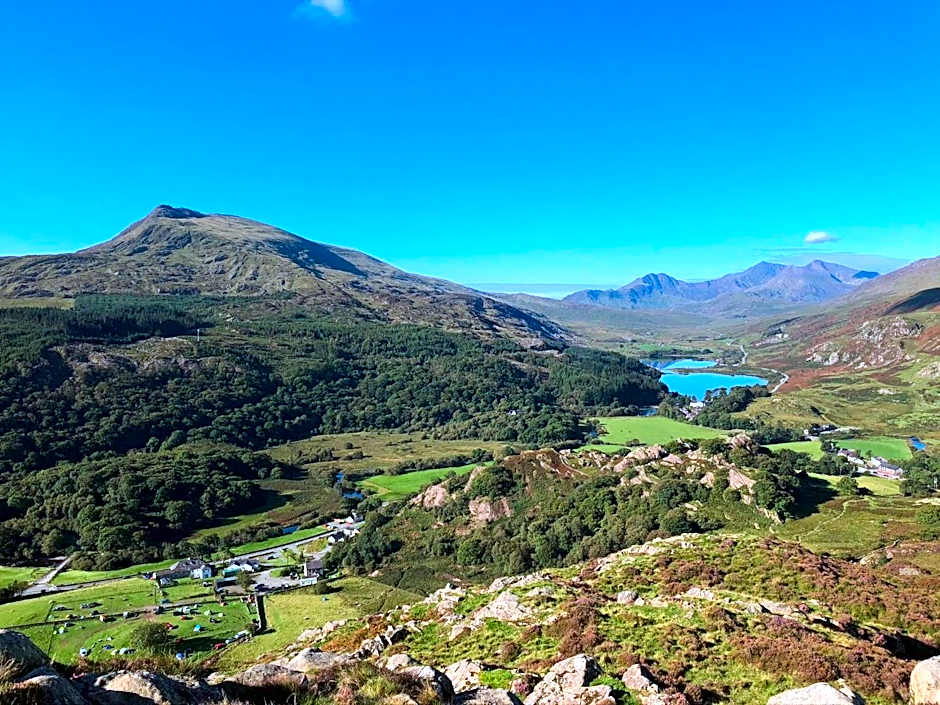 The Rocks at Plas Curig Hostel